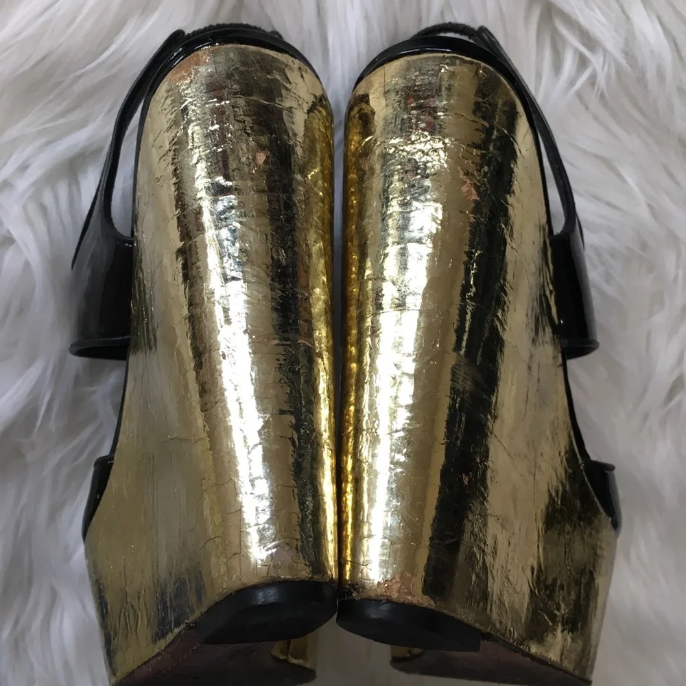 Alice + Olivia Savannah Platform Wedge Sandals